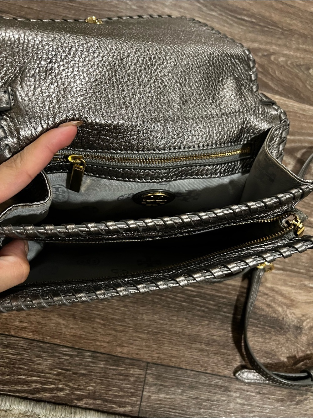 Tory Burch Marion Metallic Combo Crossbody Bag - Picture 6 of 10